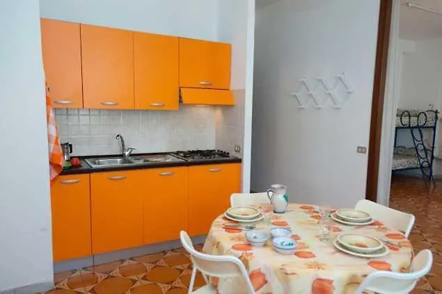 La Casa Di Vicky Apartment Sampieri