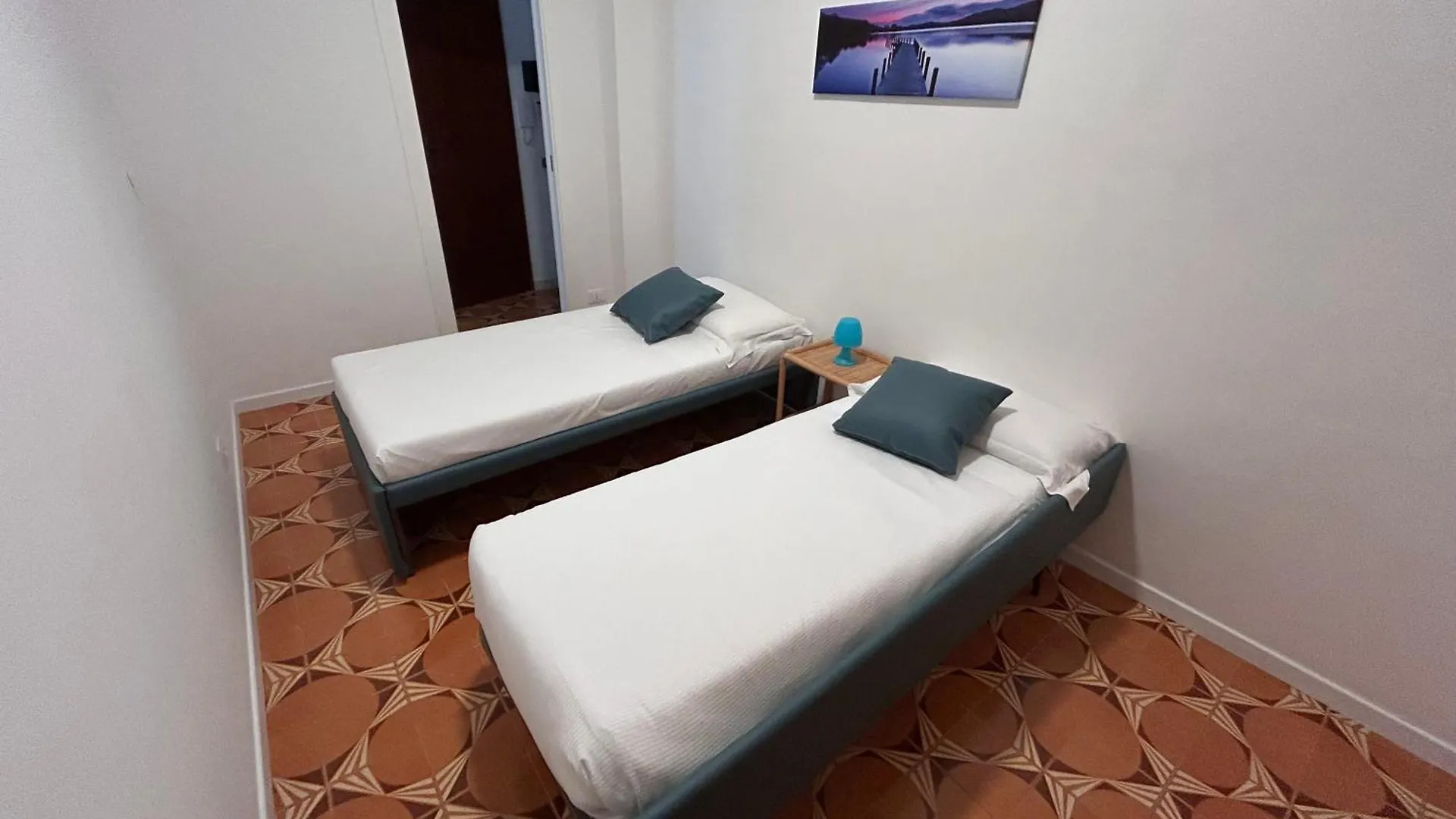 La Casa Di Vicky Apartment Sampieri Italy