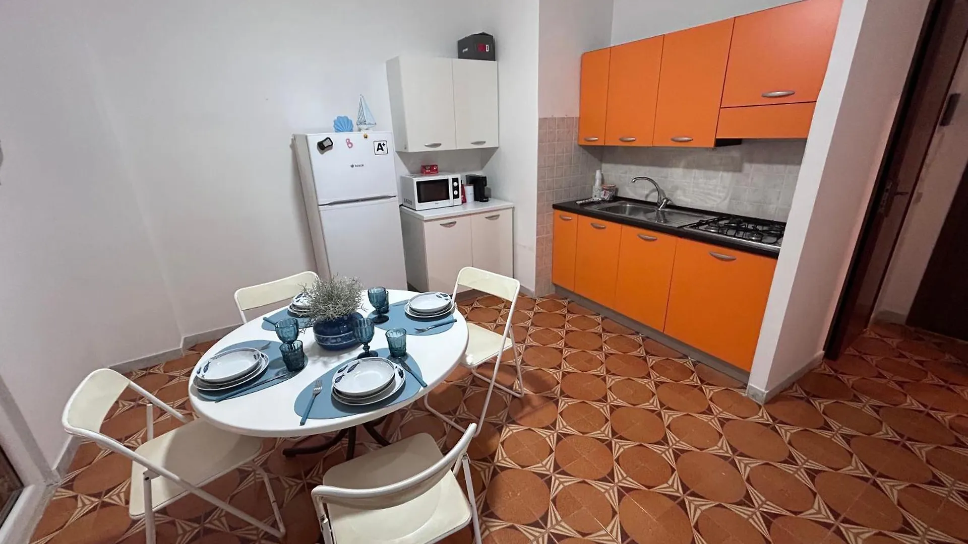 La Casa Di Vicky Apartment Sampieri
